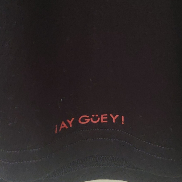 NWT ¡Ay Güey! Skull Embellished Tee - Picture 6 of 6